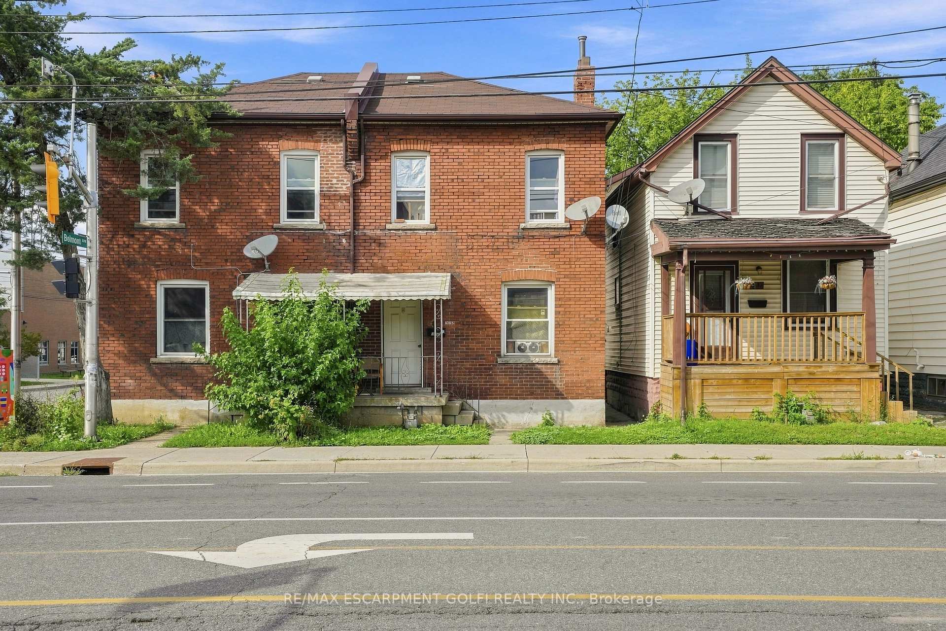 Photo 3 of 1085 Cannon Street E, Hamilton, Crown Point — HOMEH