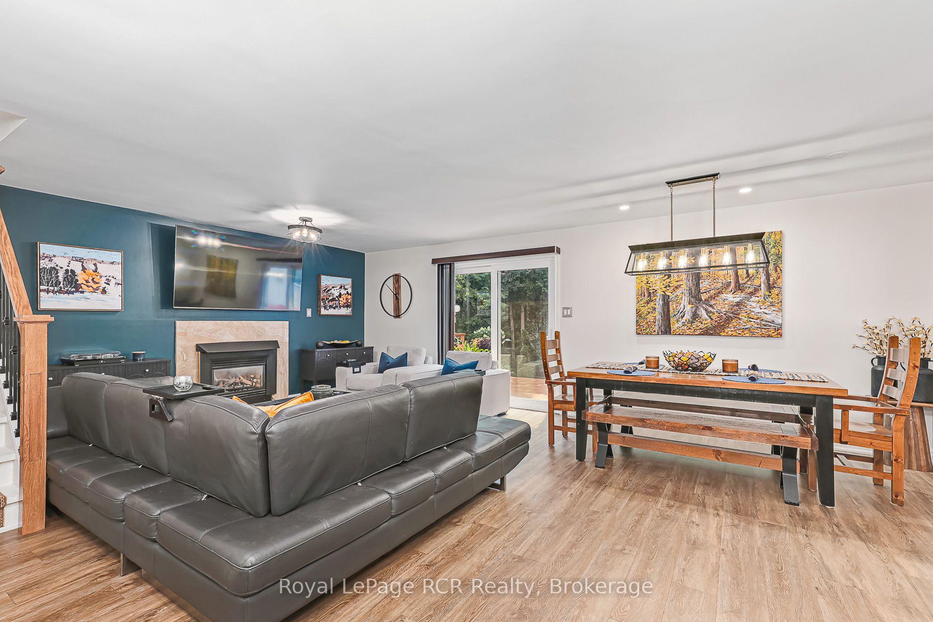Photo 10 of Unit 406, 12 Dawson Drive, Collingwood — HOMEH