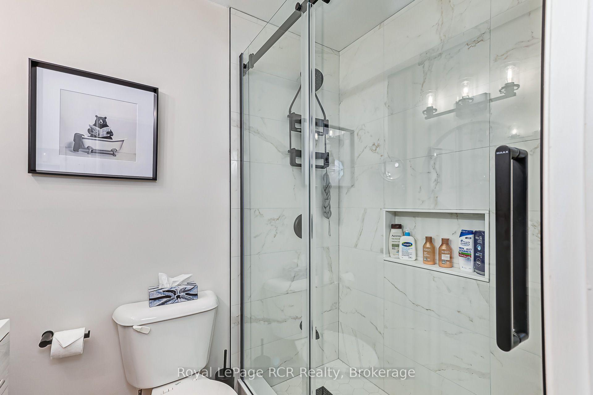 Photo 26 of Unit 406, 12 Dawson Drive, Collingwood — HOMEH
