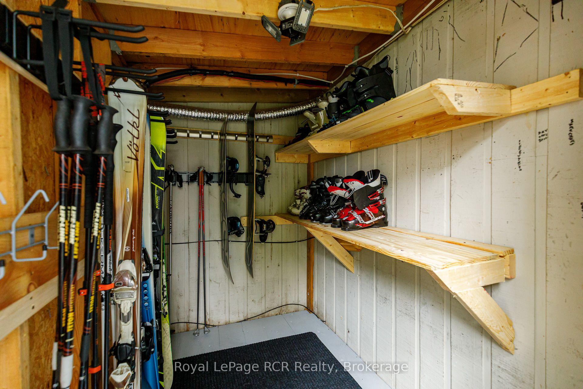 Photo 39 of Unit 406, 12 Dawson Drive, Collingwood — HOMEH