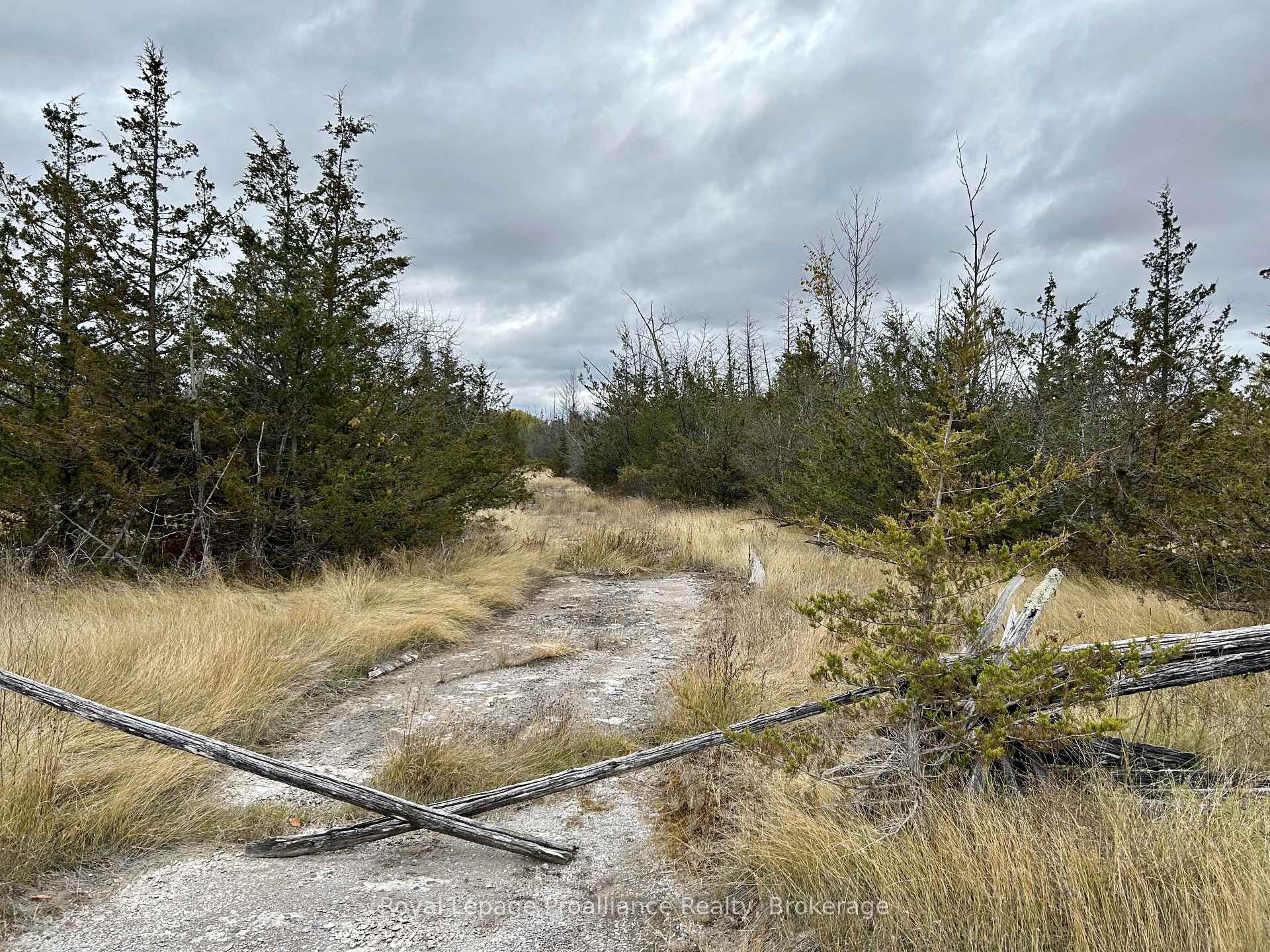 Photo 2 of 2916 Shannon Road, Tyendinaga, Tyendinaga Township — HOMEH