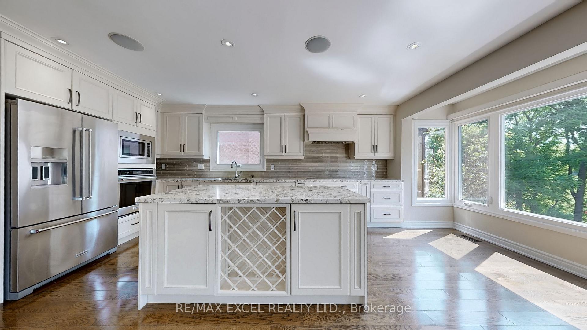 Photo 8 of 10 Alexis Road, Markham, Thornlea — HOMEH