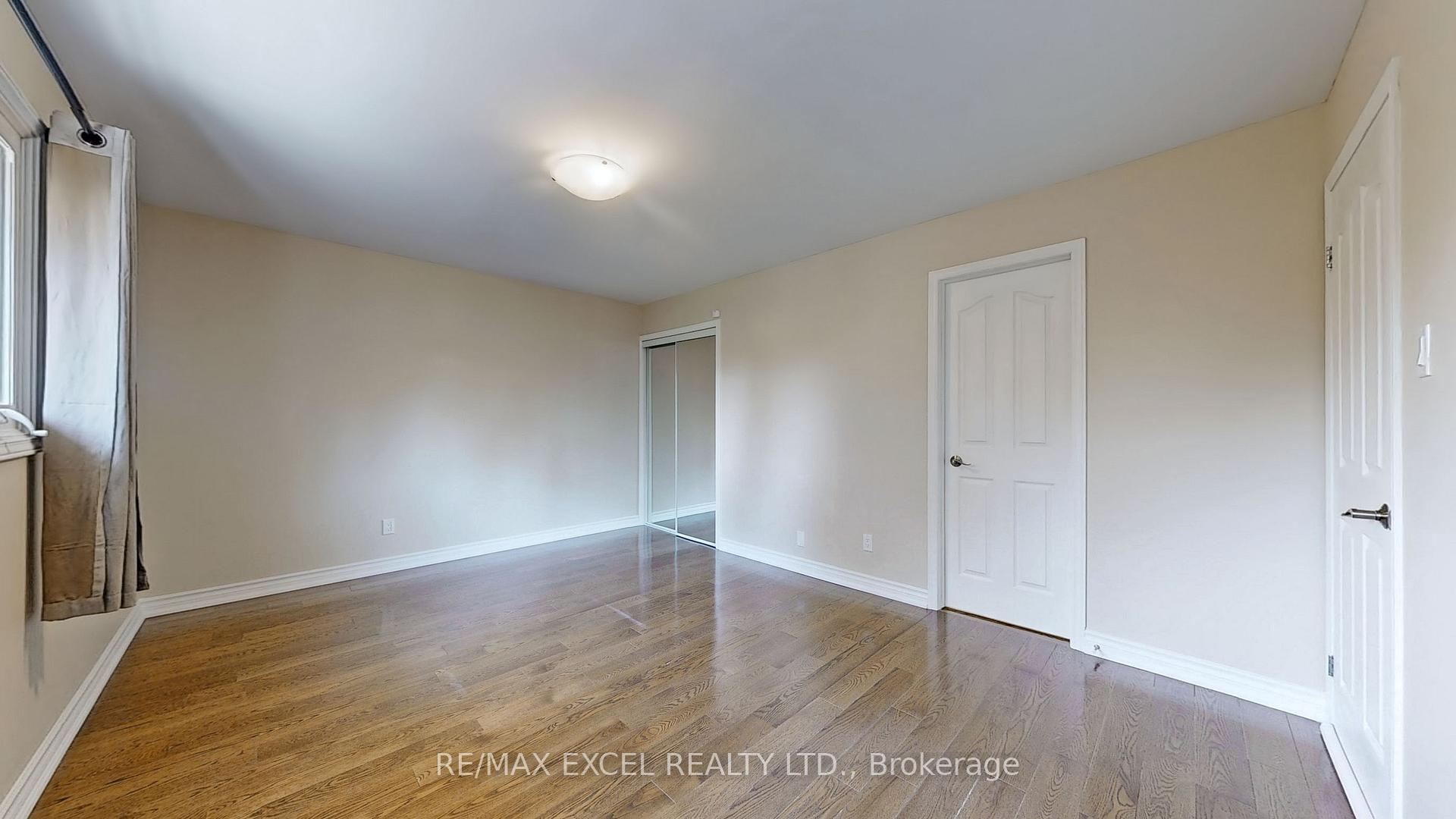 Photo 29 of 10 Alexis Road, Markham, Thornlea — HOMEH