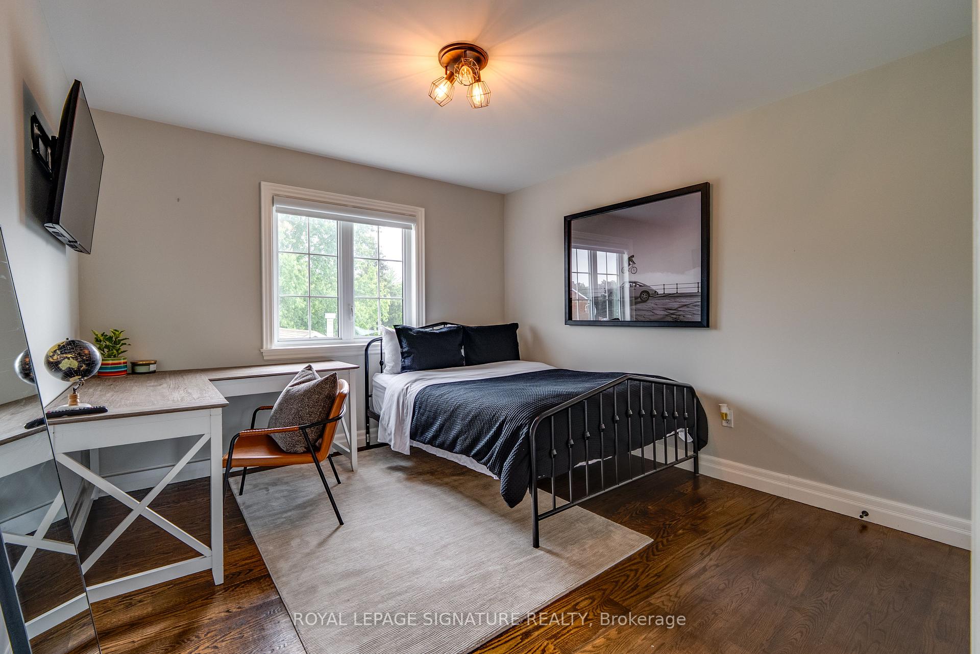 Photo 20 of 33 Campbell Drive, Uxbridge — HOMEH