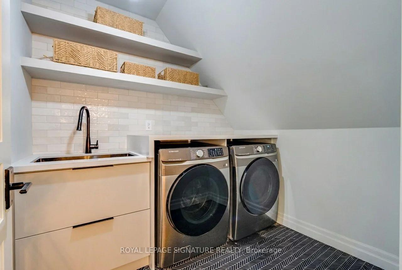 Photo 23 of 33 Campbell Drive, Uxbridge — HOMEH