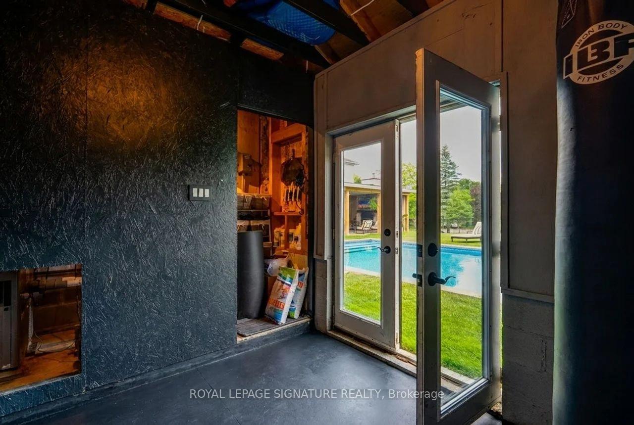 Photo 46 of 33 Campbell Drive, Uxbridge — HOMEH