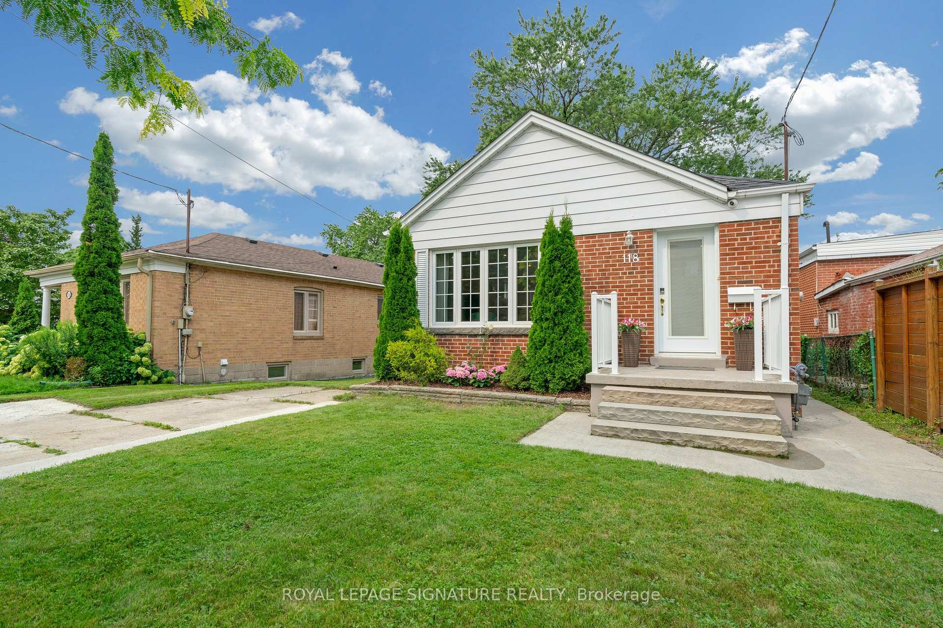 Photo 1 of 118 Rexleigh Drive, Toronto, O'Connor-Parkview — HOMEH