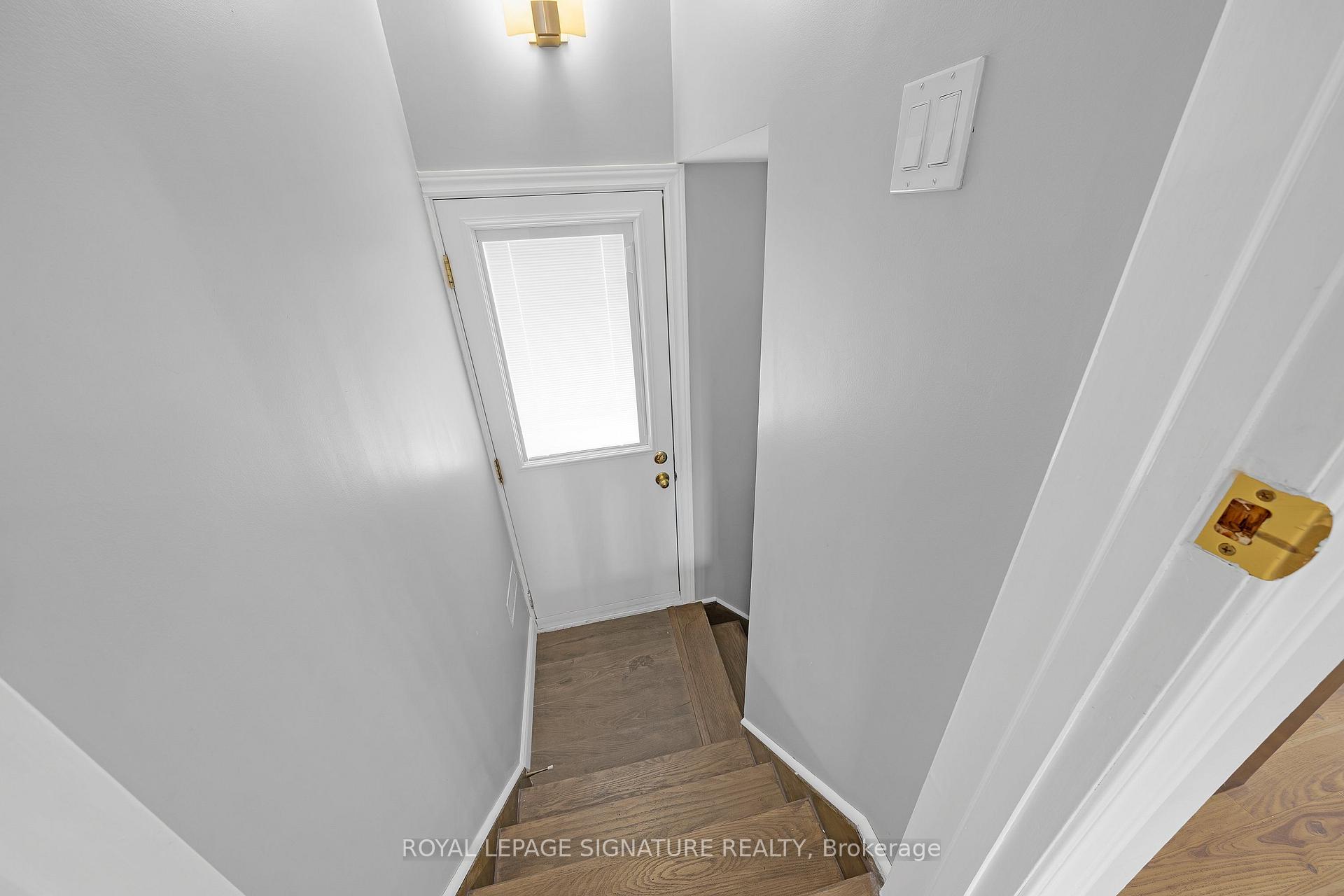 Photo 26 of 118 Rexleigh Drive, Toronto, O'Connor-Parkview — HOMEH