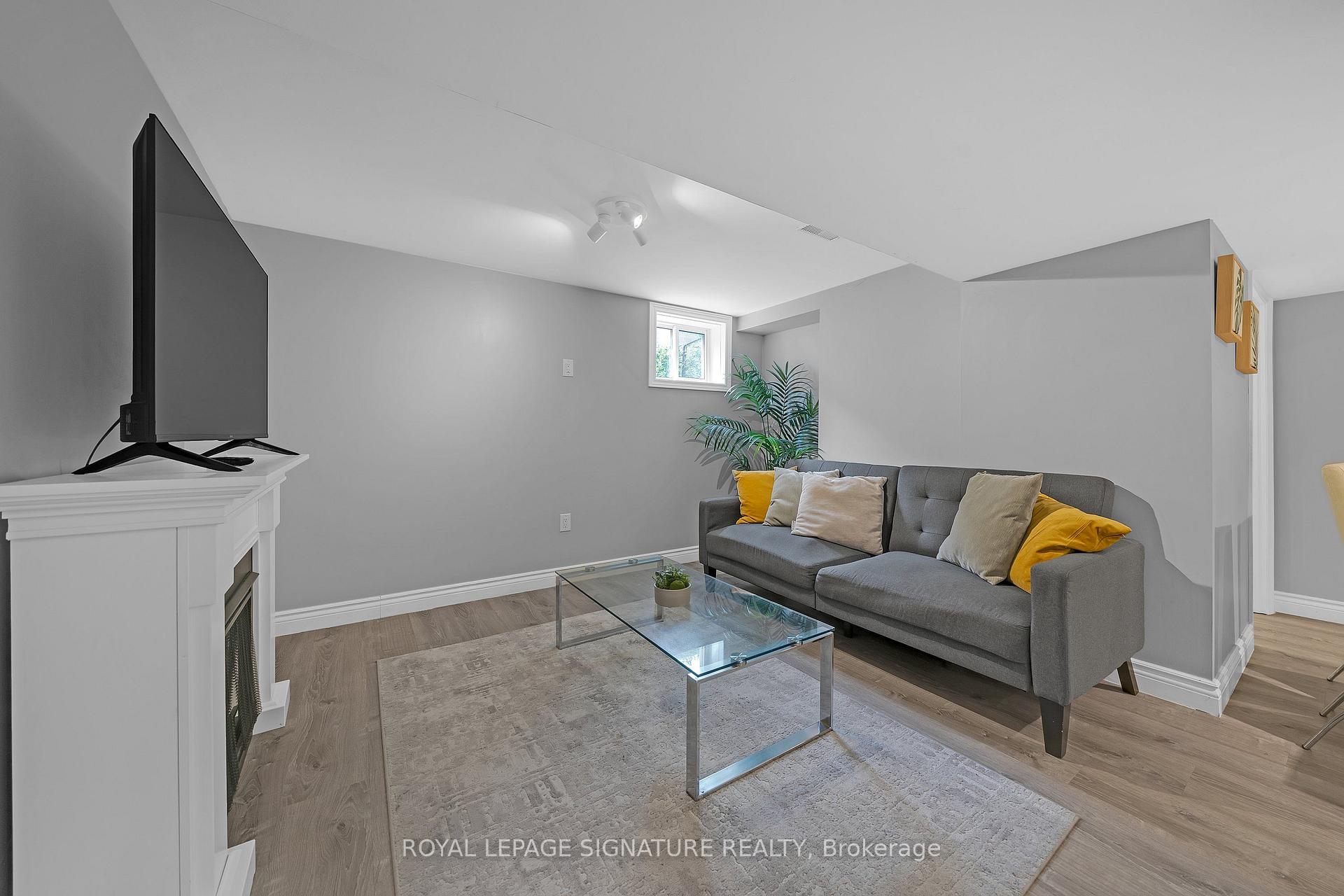 Photo 30 of 118 Rexleigh Drive, Toronto, O'Connor-Parkview — HOMEH