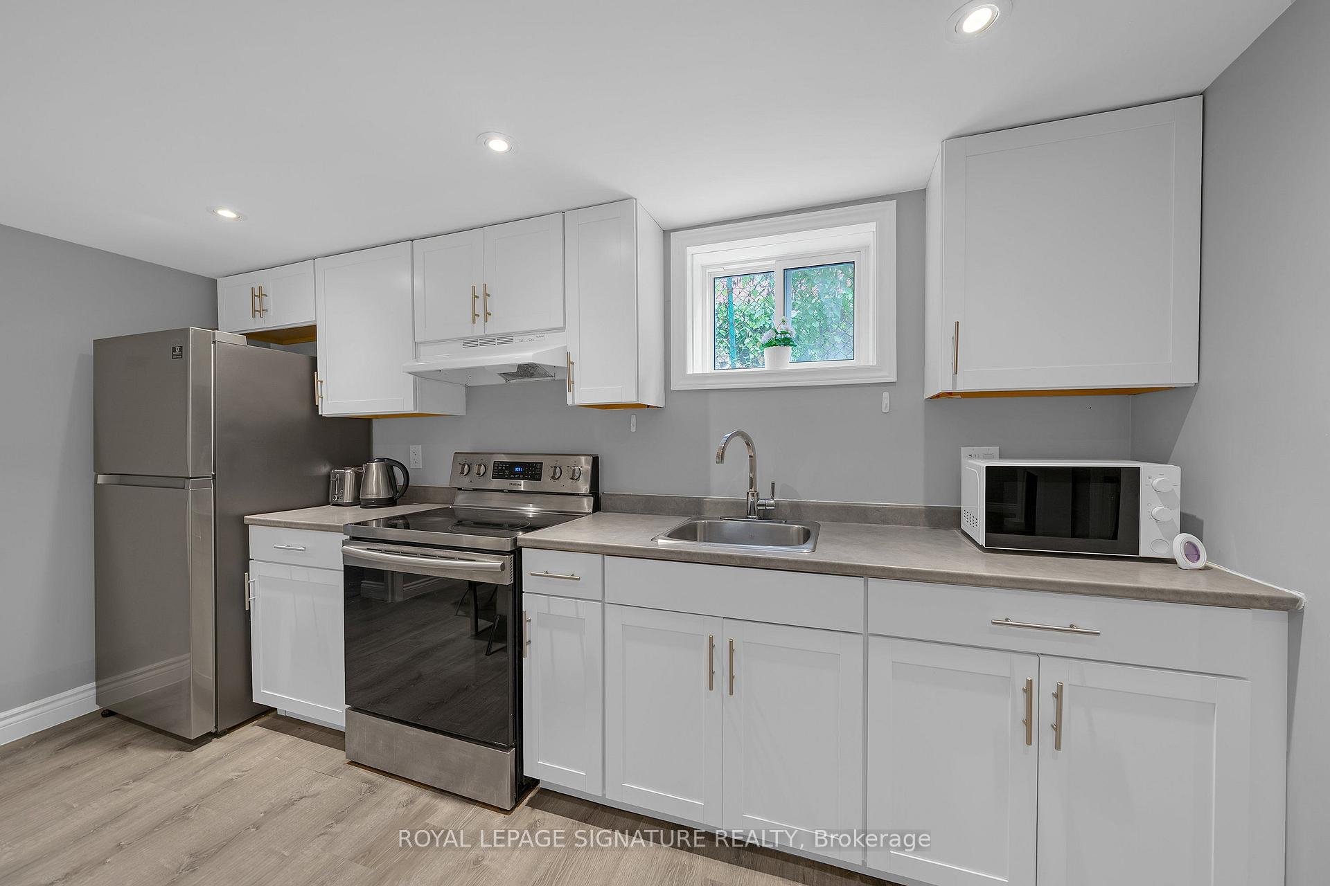 Photo 34 of 118 Rexleigh Drive, Toronto, O'Connor-Parkview — HOMEH