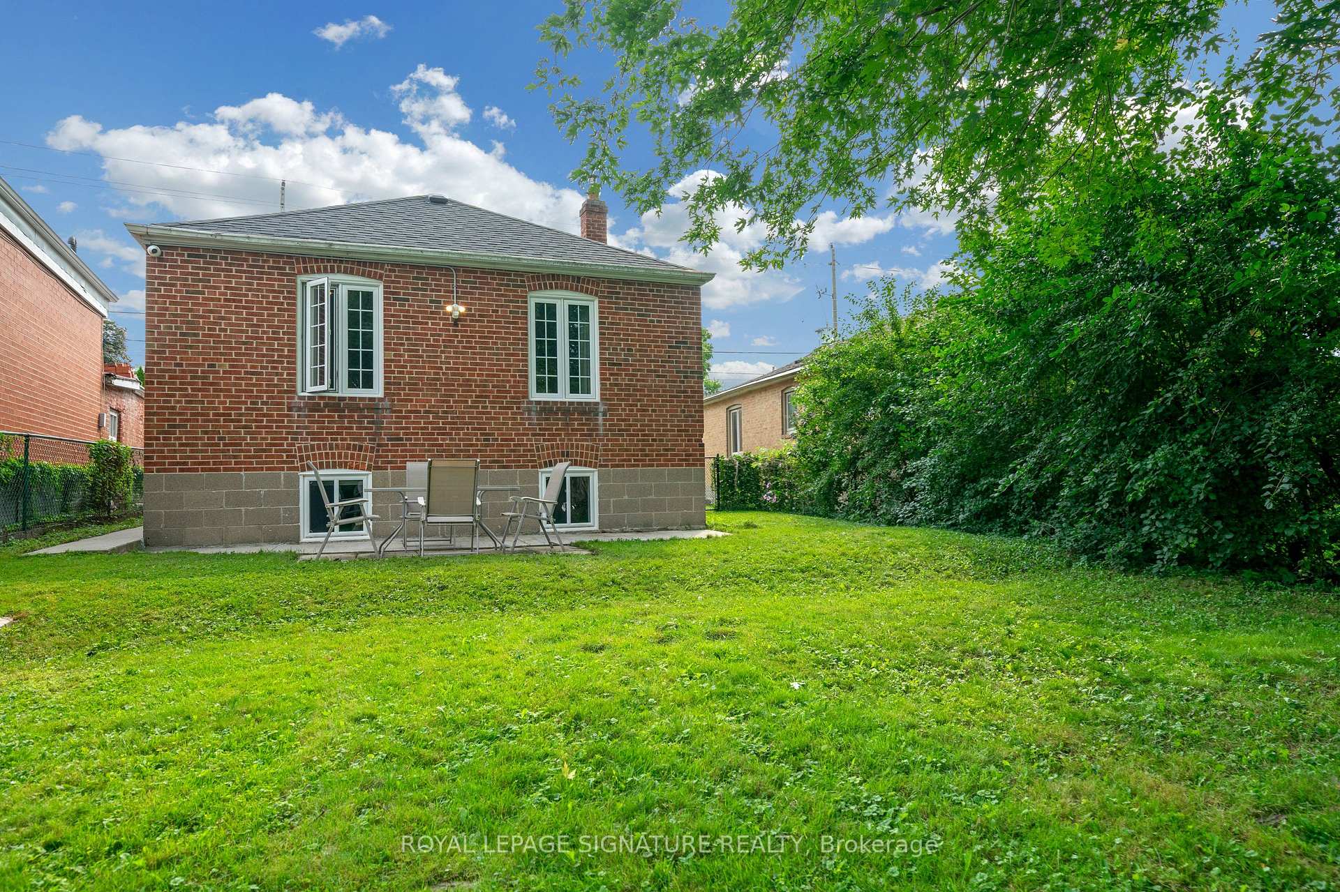 Photo 46 of 118 Rexleigh Drive, Toronto, O'Connor-Parkview — HOMEH