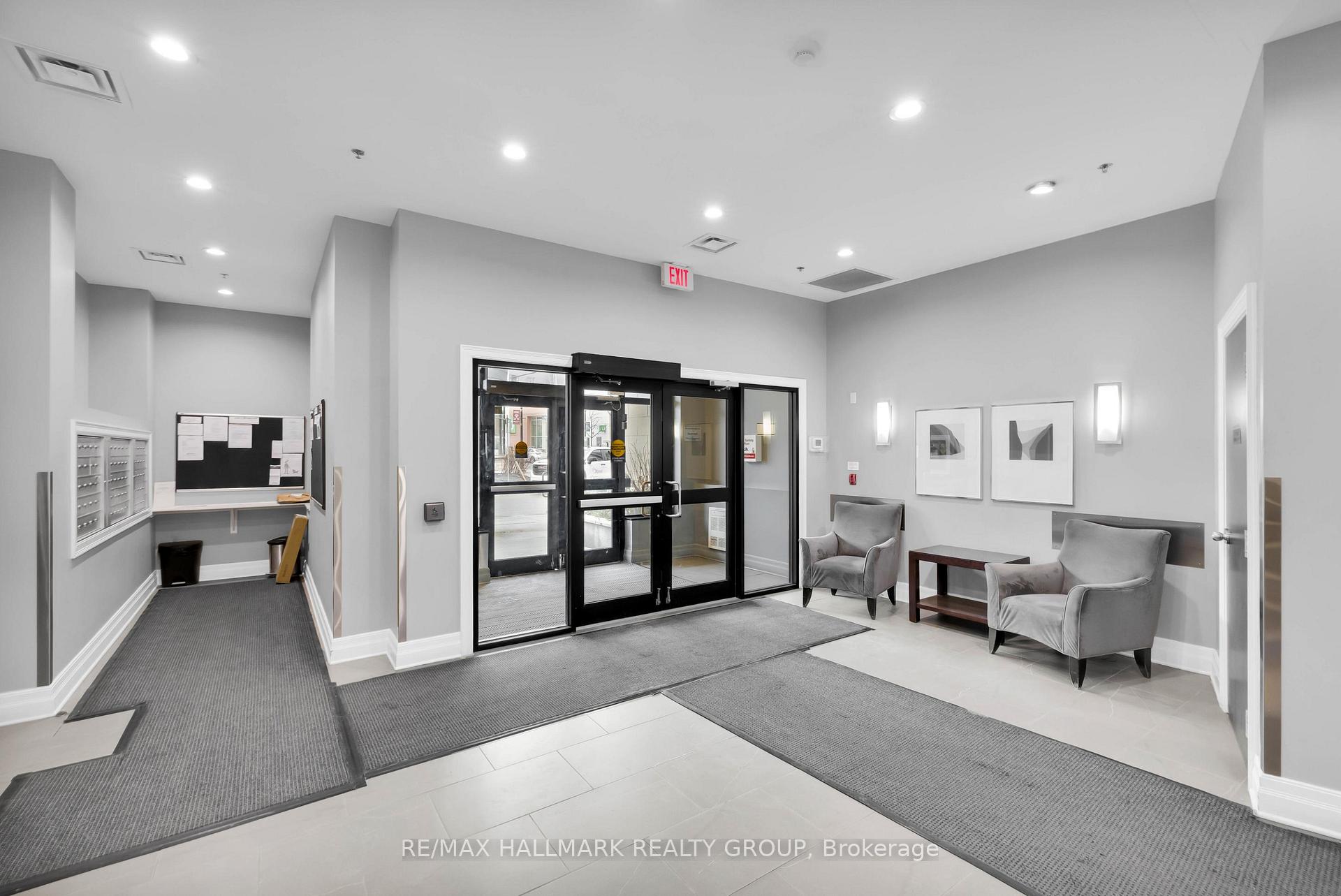 Photo 3 of Unit 705, 420 Berkley Avenue, Ottawa, Westboro West — HOMEH