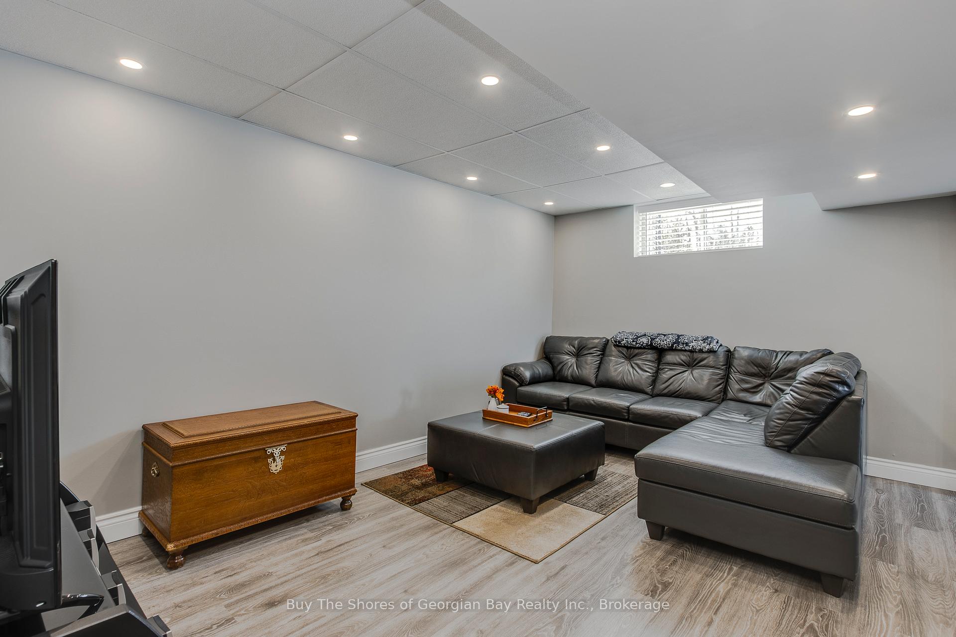 Photo 26 of 11 Ralph Dalton Boulevard, Tay, Victoria Harbour — HOMEH