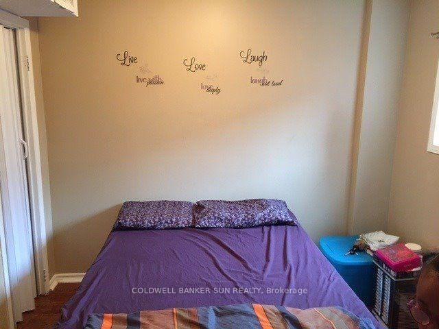 Photo 5 of Unit 2, 150 Murray Street, Brampton, Brampton West — HOMEH