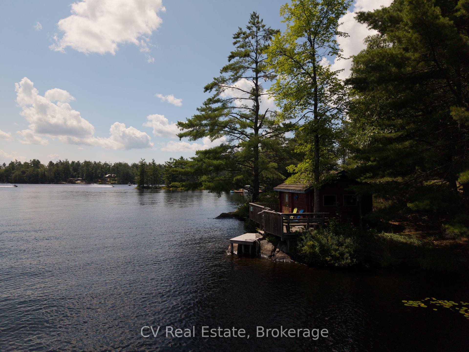 Photo 3 of 1037 Sunrise Drive S, Gravenhurst, Ryde — HOMEH