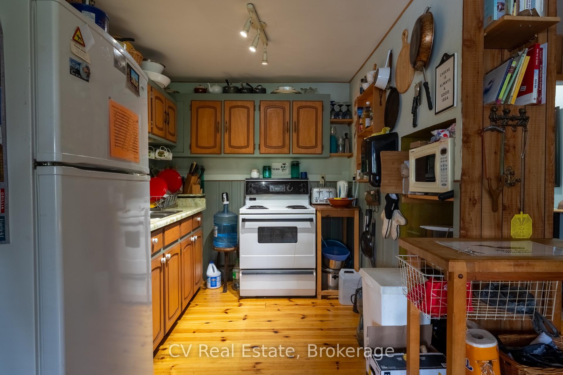 Photo 12 of 1037 Sunrise Drive S, Gravenhurst, Ryde — HOMEH