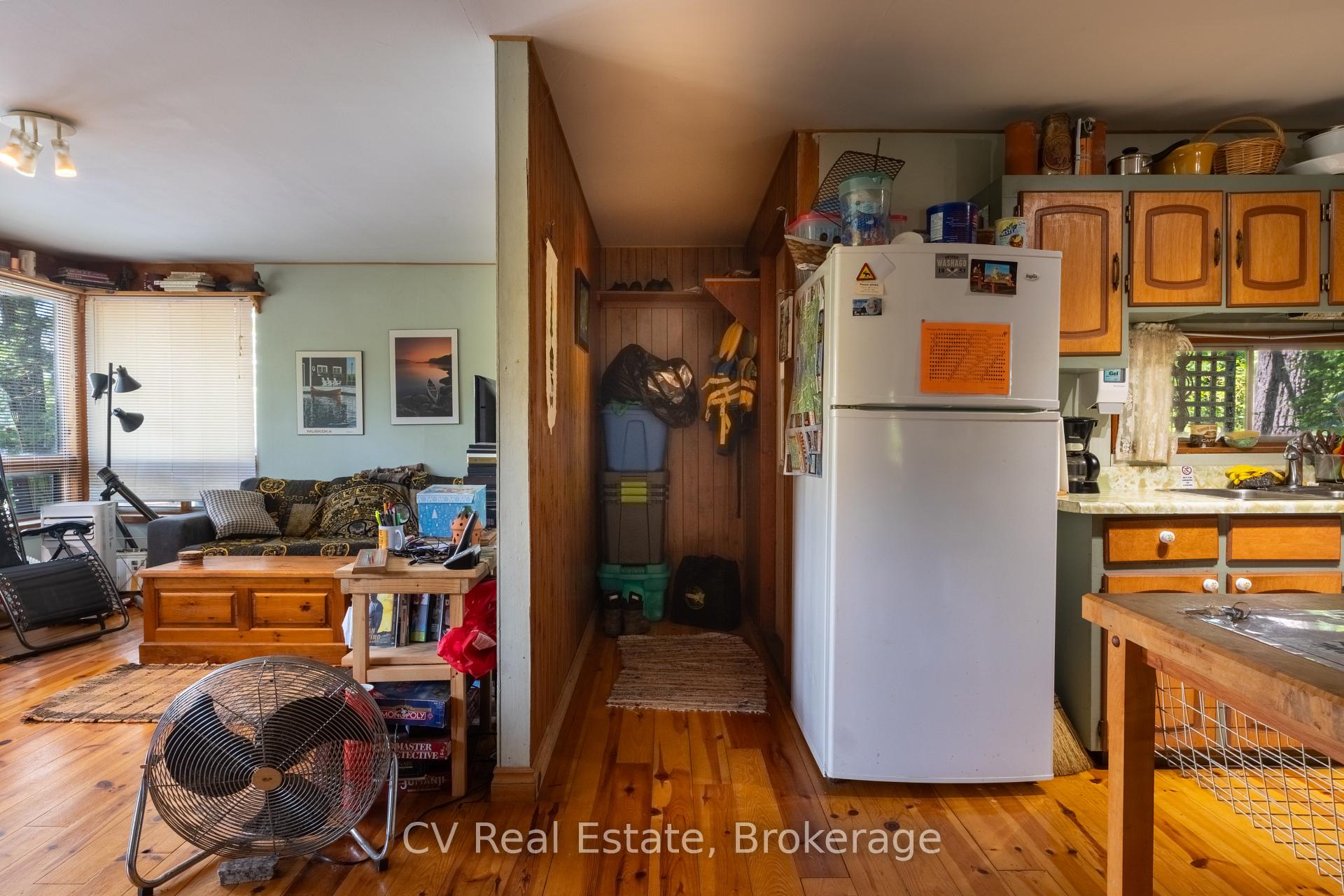 Photo 13 of 1037 Sunrise Drive S, Gravenhurst, Ryde — HOMEH