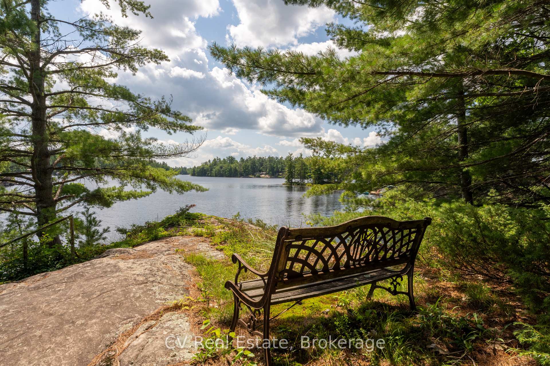 Photo 20 of 1037 Sunrise Drive S, Gravenhurst, Ryde — HOMEH