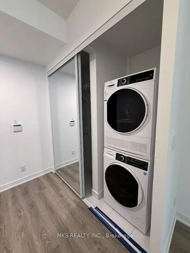 Photo 7 of Unit 918, 180 Front Street E, Toronto, Moss Park — HOMEH