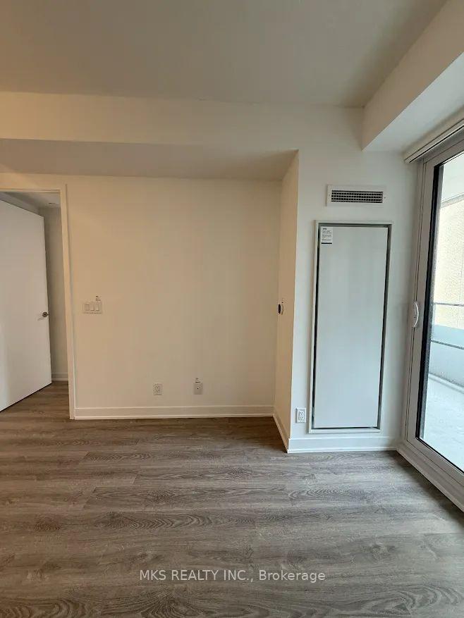 Photo 4 of Unit 701, 180 Front Street E, Toronto, Moss Park — HOMEH