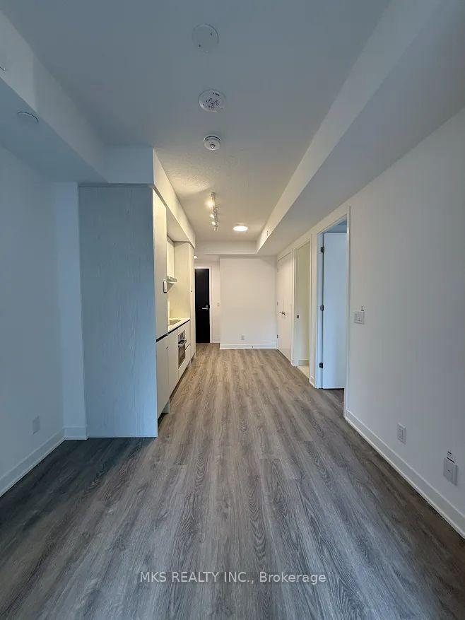 Photo 5 of Unit 701, 180 Front Street E, Toronto, Moss Park — HOMEH