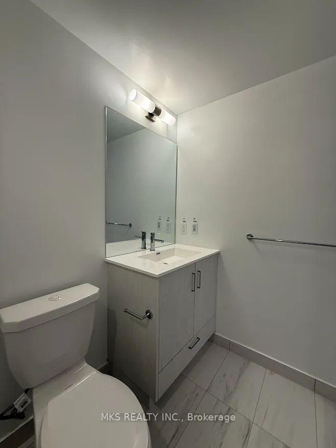 Photo 8 of Unit 701, 180 Front Street E, Toronto, Moss Park — HOMEH