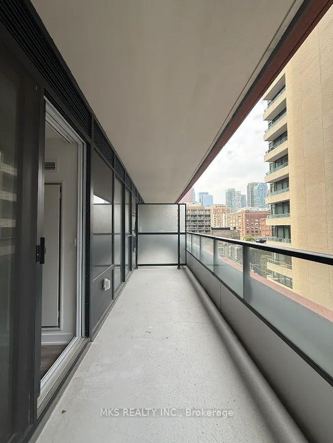 Photo 12 of Unit 701, 180 Front Street E, Toronto, Moss Park — HOMEH