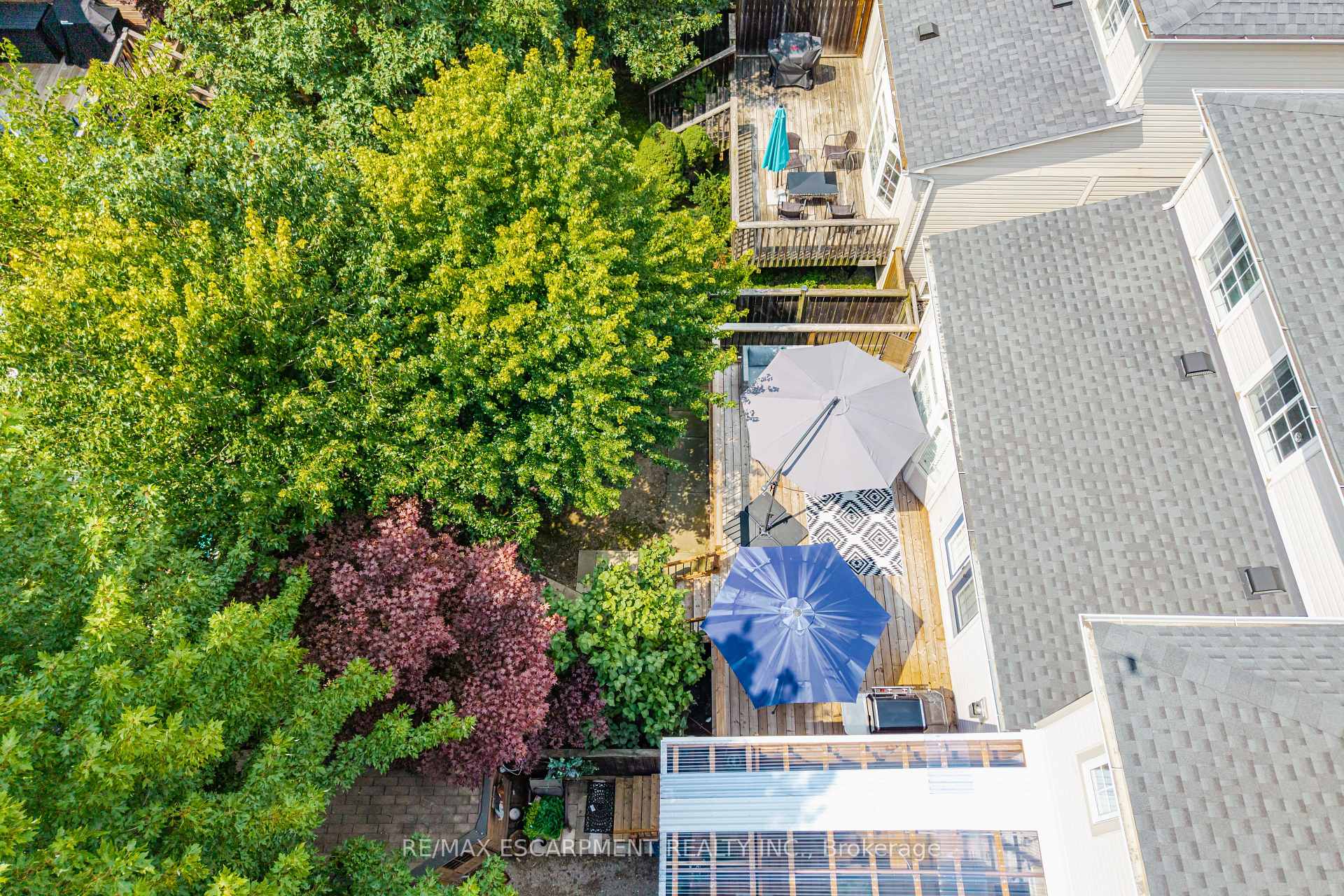 Photo 44 of 40 Sunnycroft Court, Hamilton, Waterdown — HOMEH