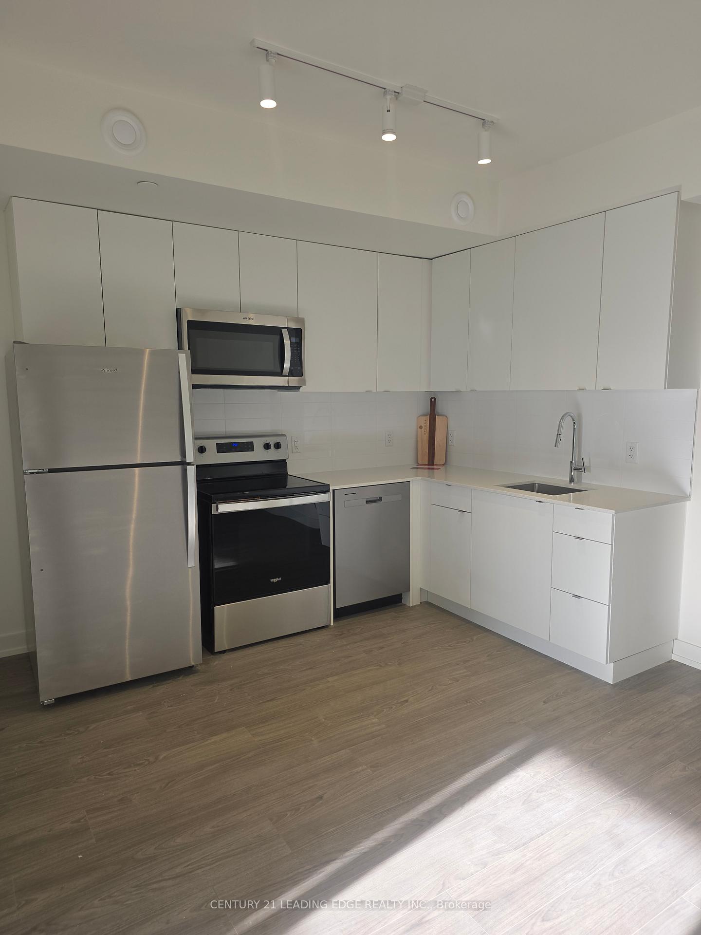 Photo 4 of Unit 102C, 16 Melbourne Avenue, St. Catharines, E. Chester — HOMEH