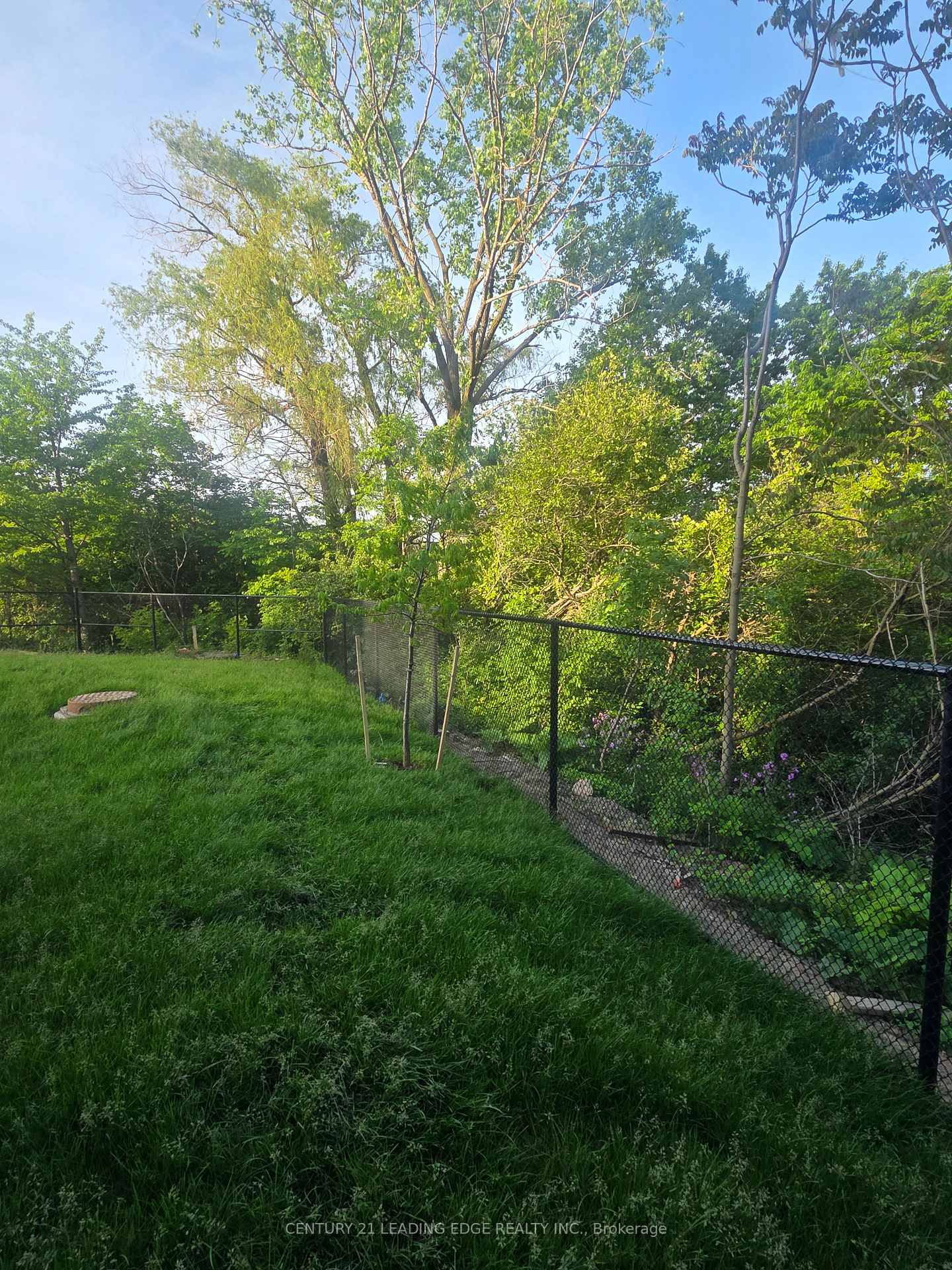 Photo 20 of Unit 102C, 16 Melbourne Avenue, St. Catharines, E. Chester — HOMEH