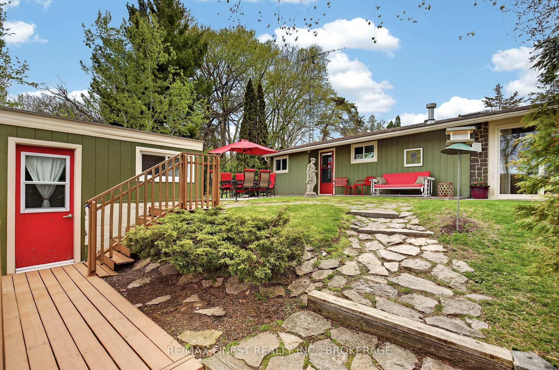 Photo 20 of 77 Hickory Lane, Greater Napanee, Greater Napanee — HOMEH