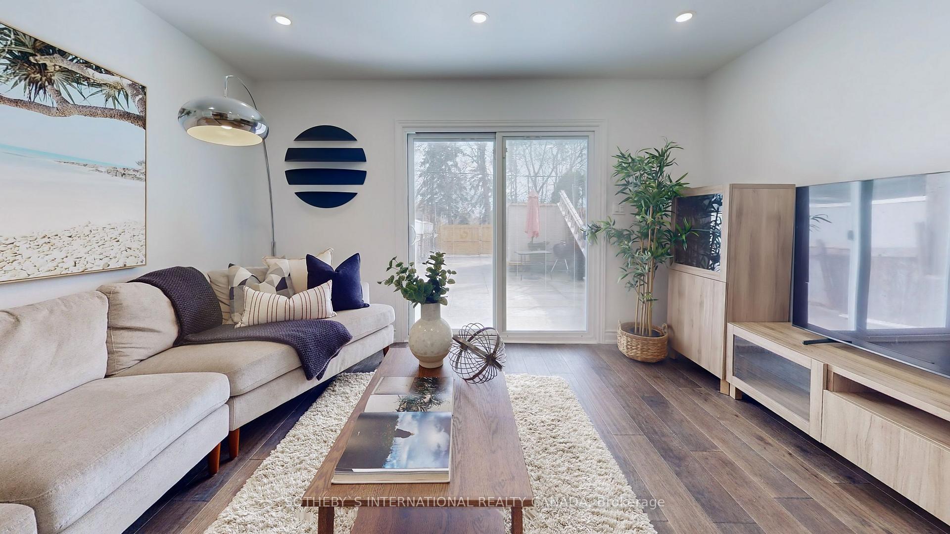 Photo 8 of 1271 Gerrard Street E, Toronto, South Riverdale — HOMEH