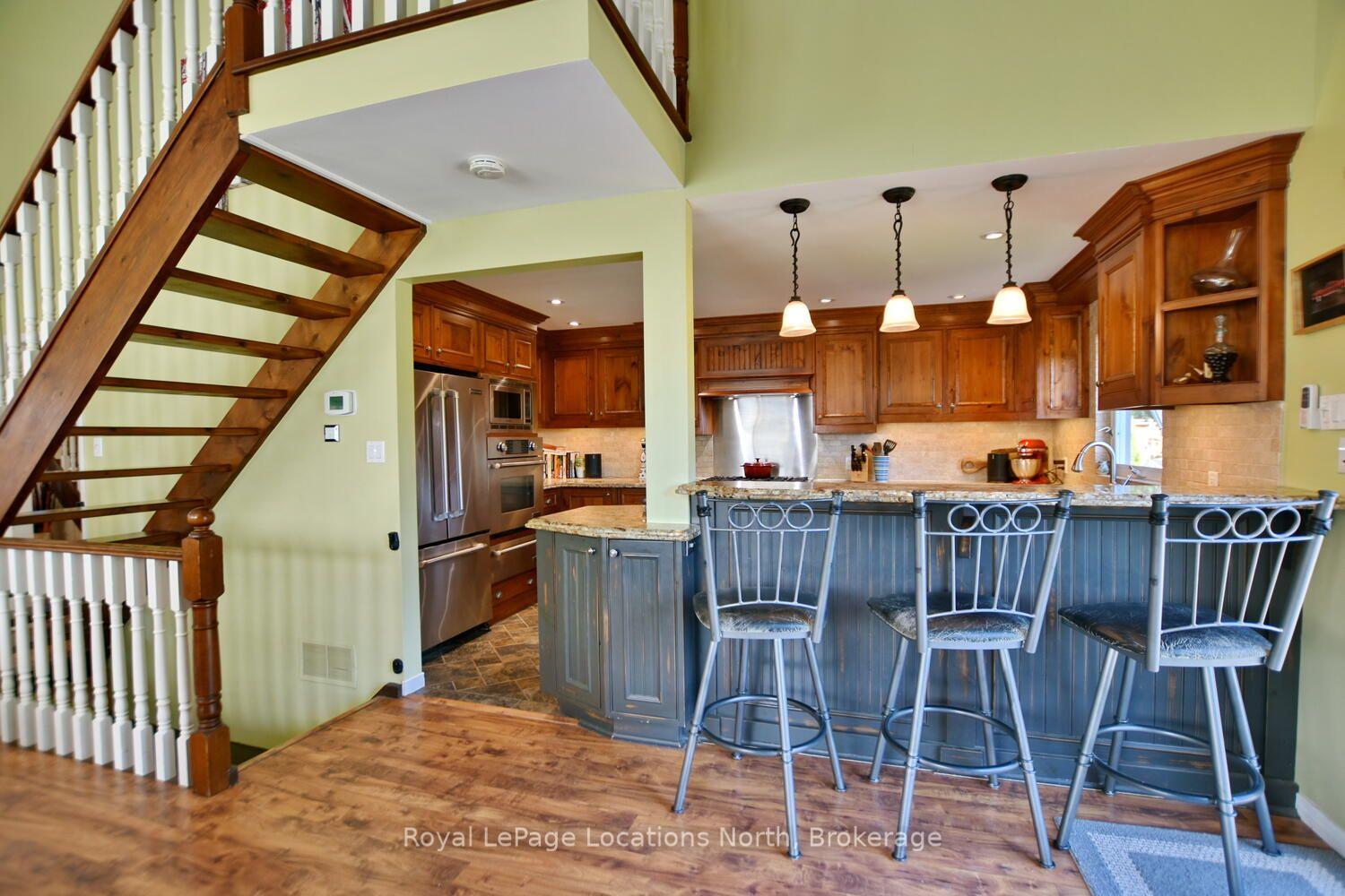 Photo 15 of 154 Carmichael Crescent, Blue Mountains — HOMEH