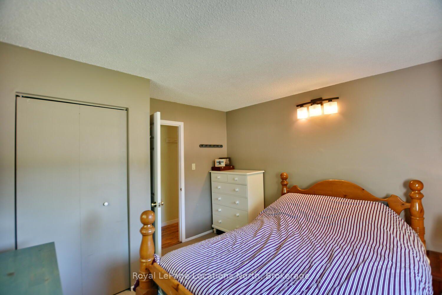 Photo 23 of 154 Carmichael Crescent, Blue Mountains — HOMEH