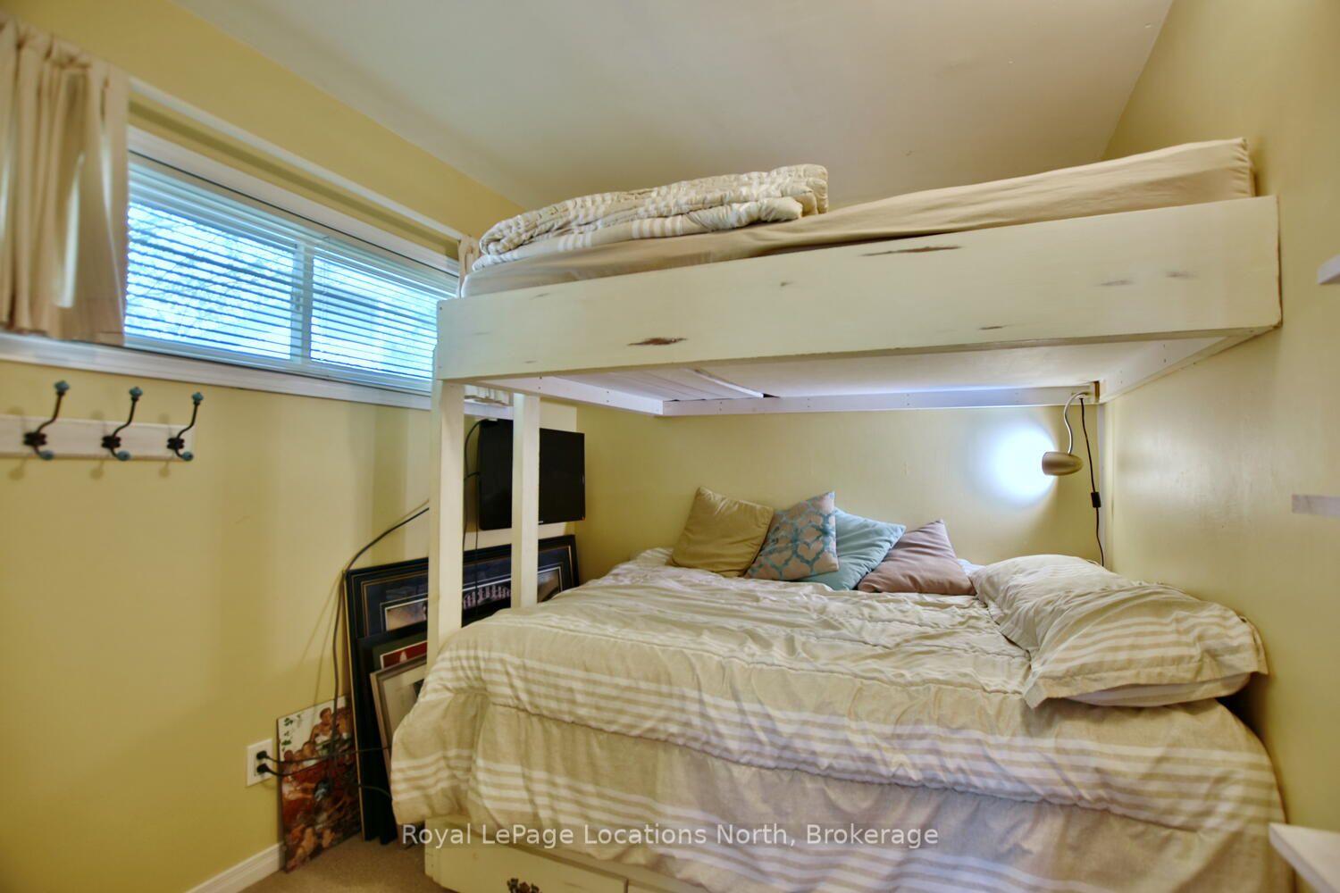 Photo 29 of 154 Carmichael Crescent, Blue Mountains — HOMEH