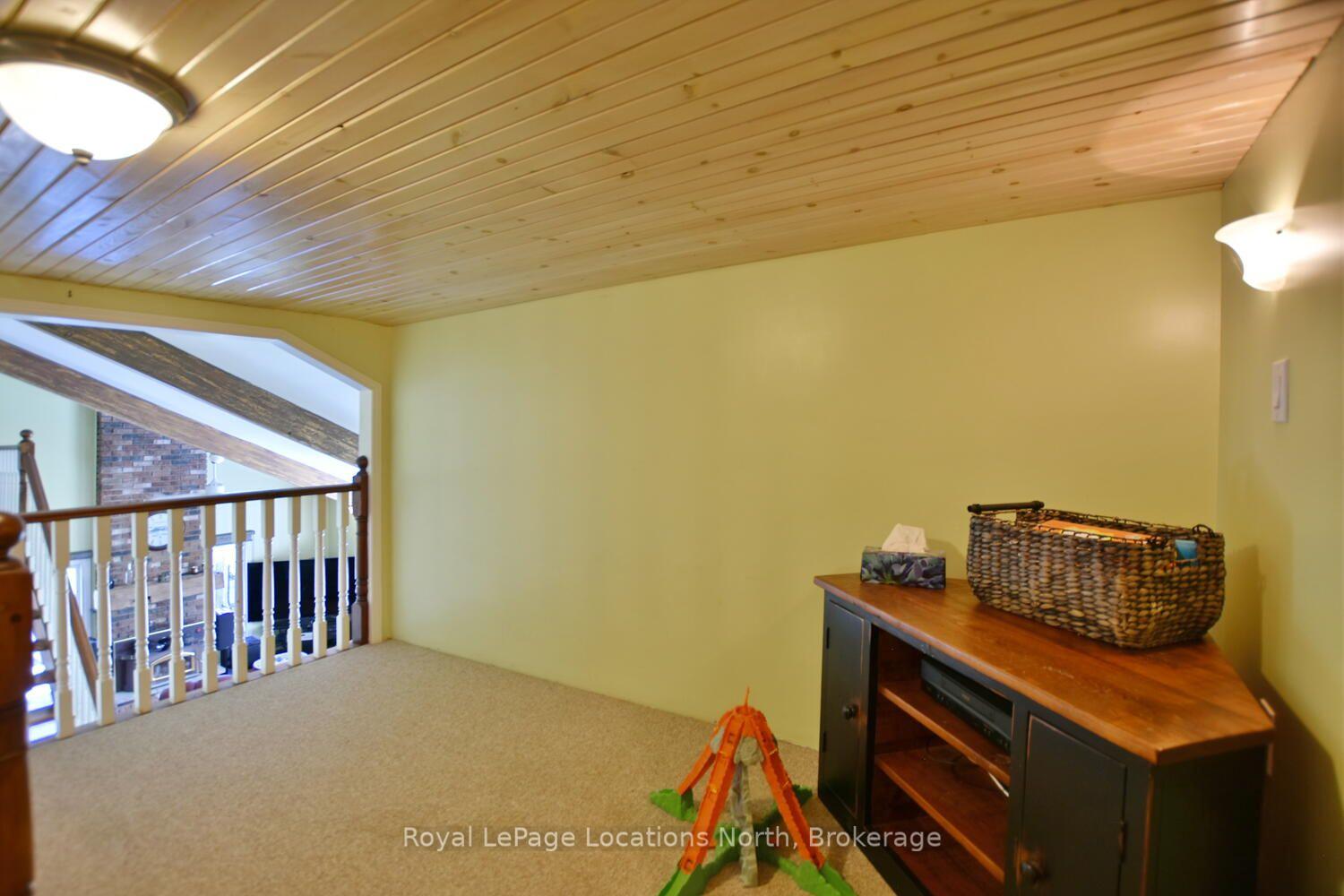Photo 34 of 154 Carmichael Crescent, Blue Mountains — HOMEH