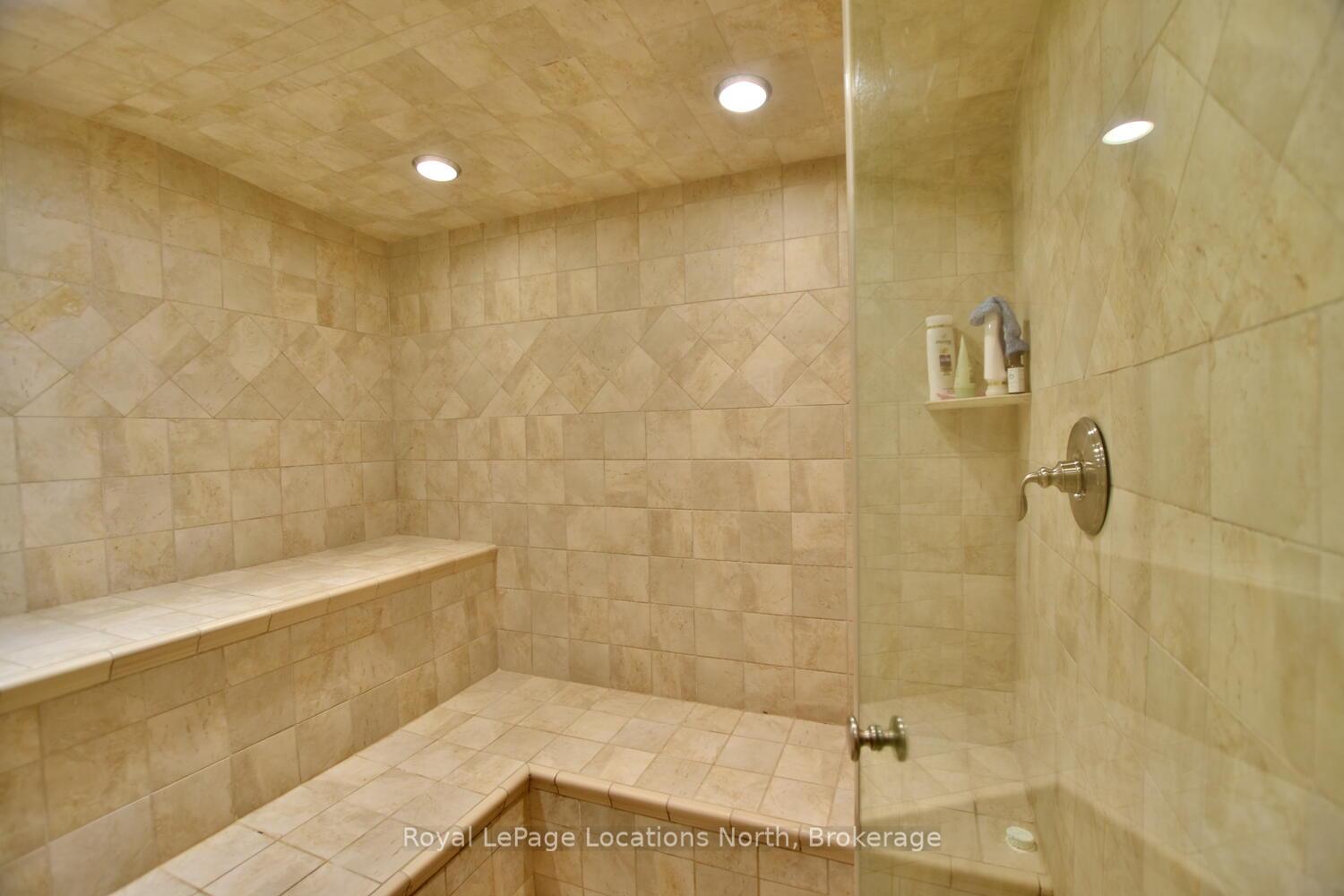 Photo 39 of 154 Carmichael Crescent, Blue Mountains — HOMEH