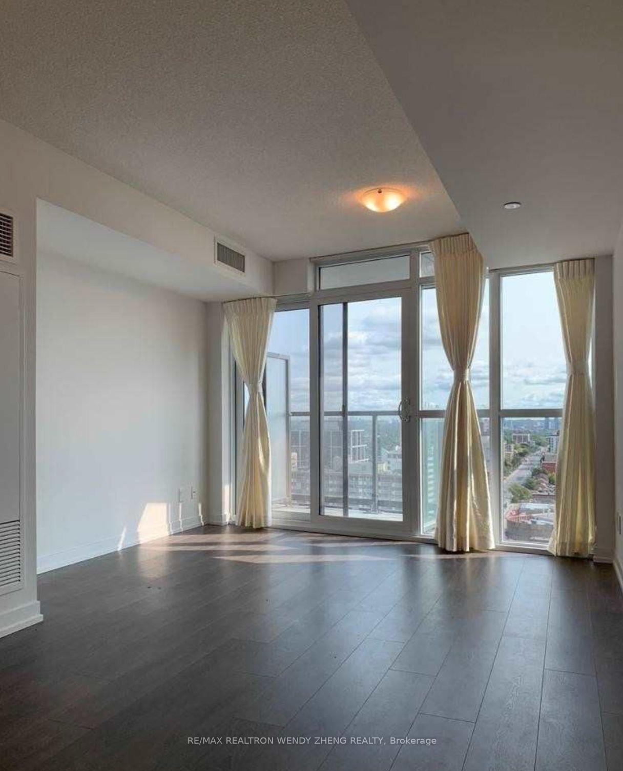 Photo 5 of Unit 1812, 125 Redpath Avenue, Toronto, Mount Pleasant West — HOMEH