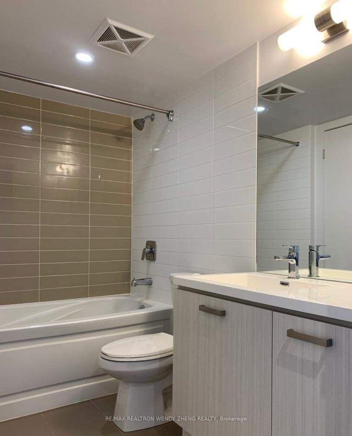 Photo 9 of Unit 1812, 125 Redpath Avenue, Toronto, Mount Pleasant West — HOMEH
