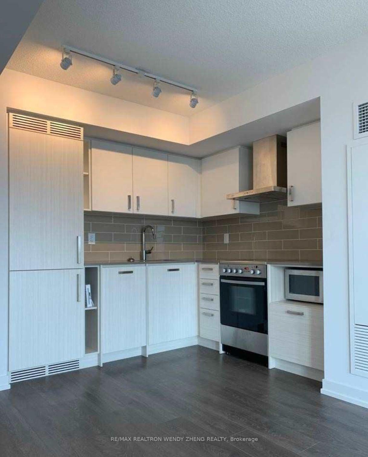 Photo 16 of Unit 1812, 125 Redpath Avenue, Toronto, Mount Pleasant West — HOMEH