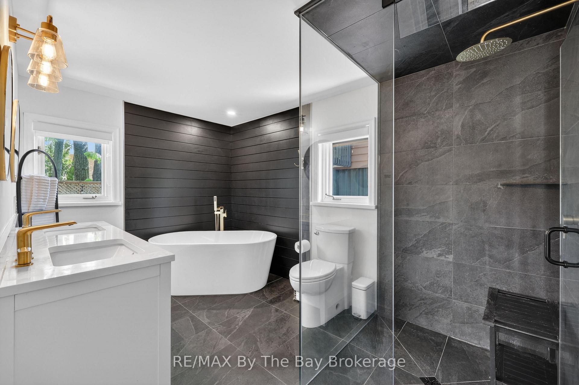 Photo 17 of 1416 River Road W, Wasaga Beach — HOMEH