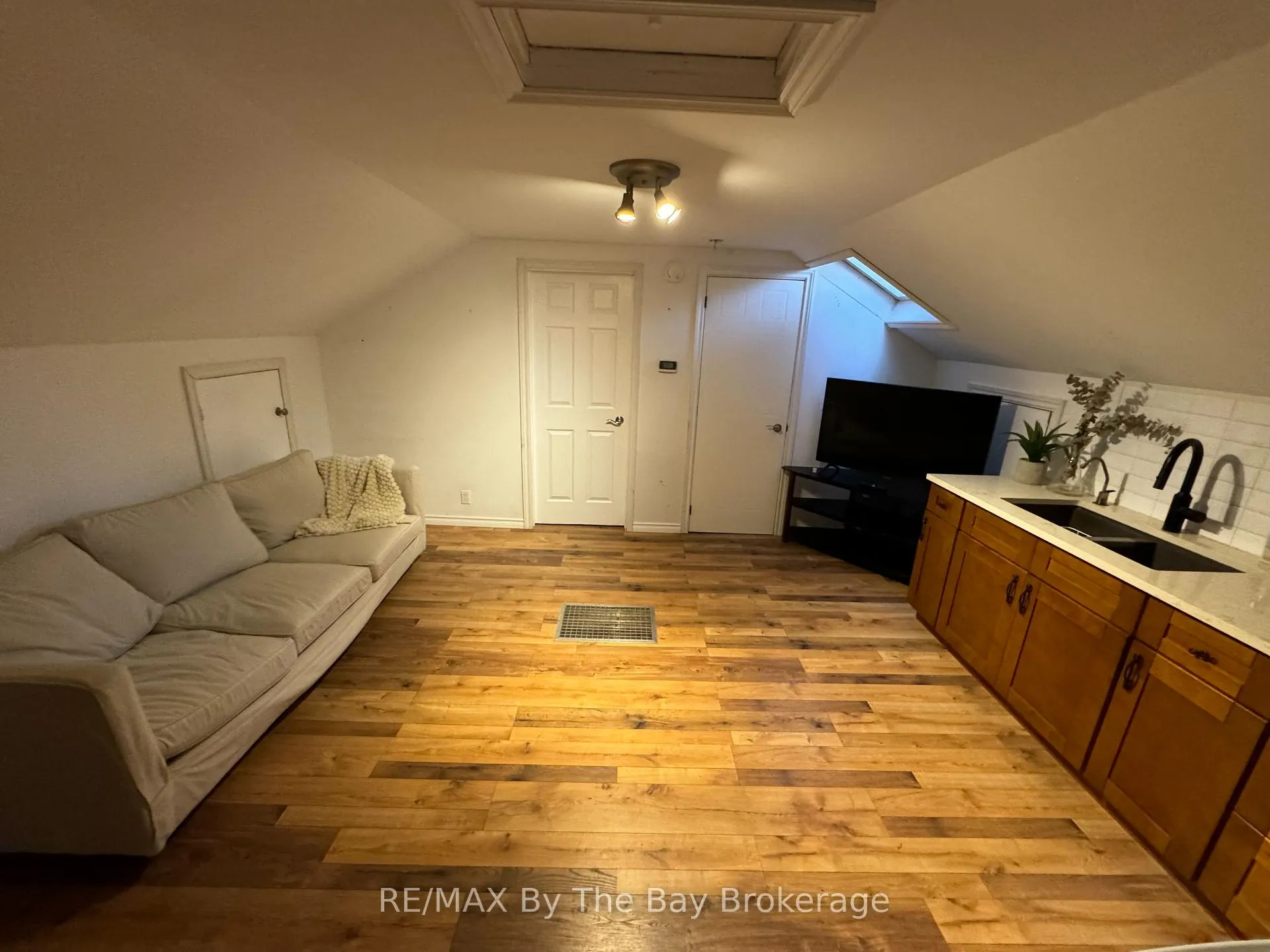 Photo 46 of 1416 River Road W, Wasaga Beach — HOMEH
