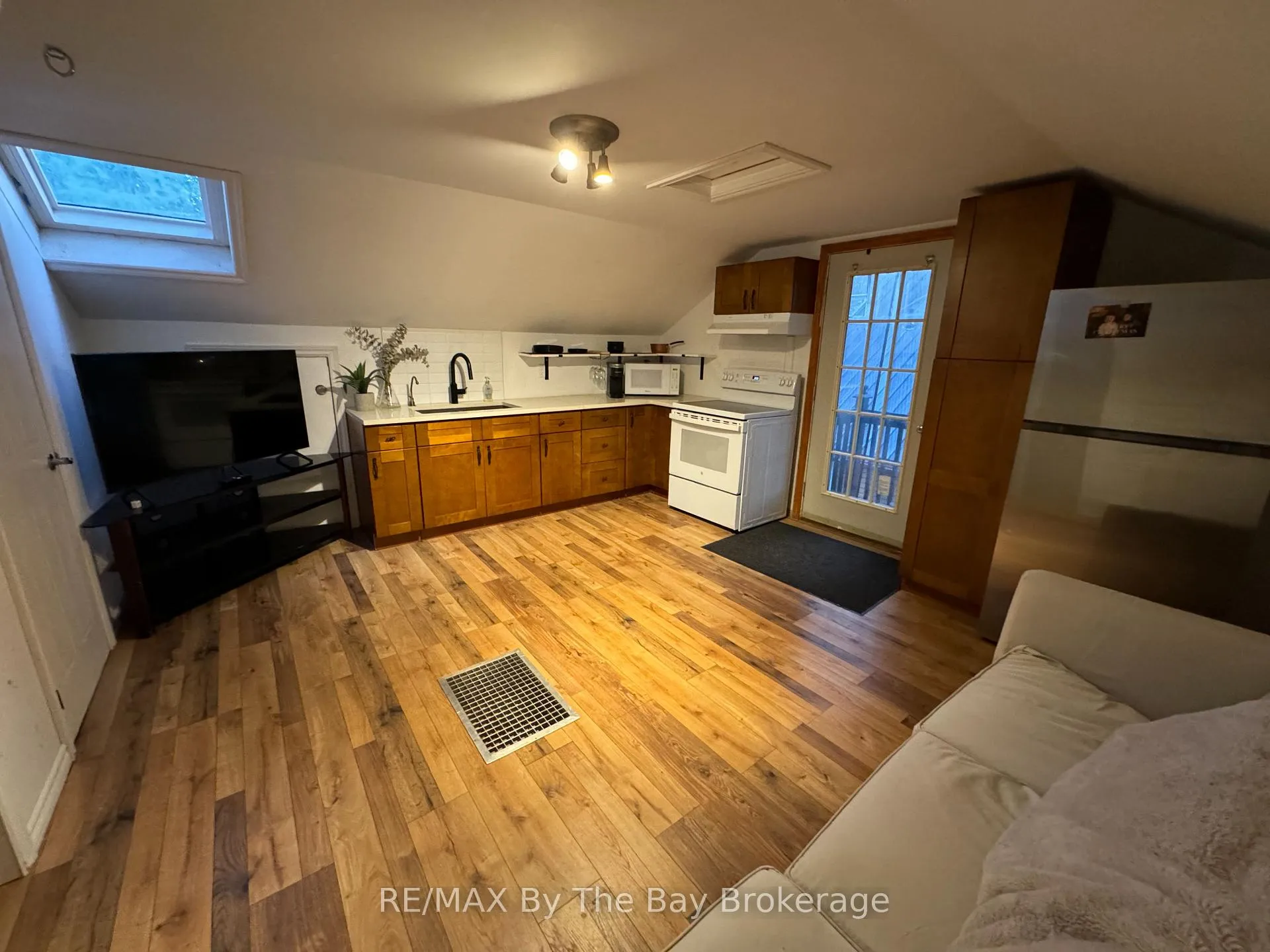 Photo 47 of 1416 River Road W, Wasaga Beach — HOMEH