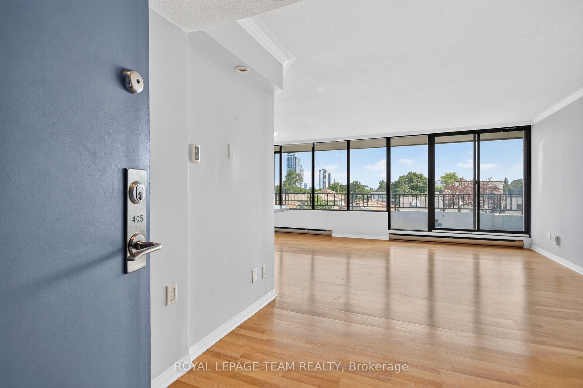 Photo 6 of Unit 405, 370 Dominion Avenue, Ottawa, Westboro West — HOMEH