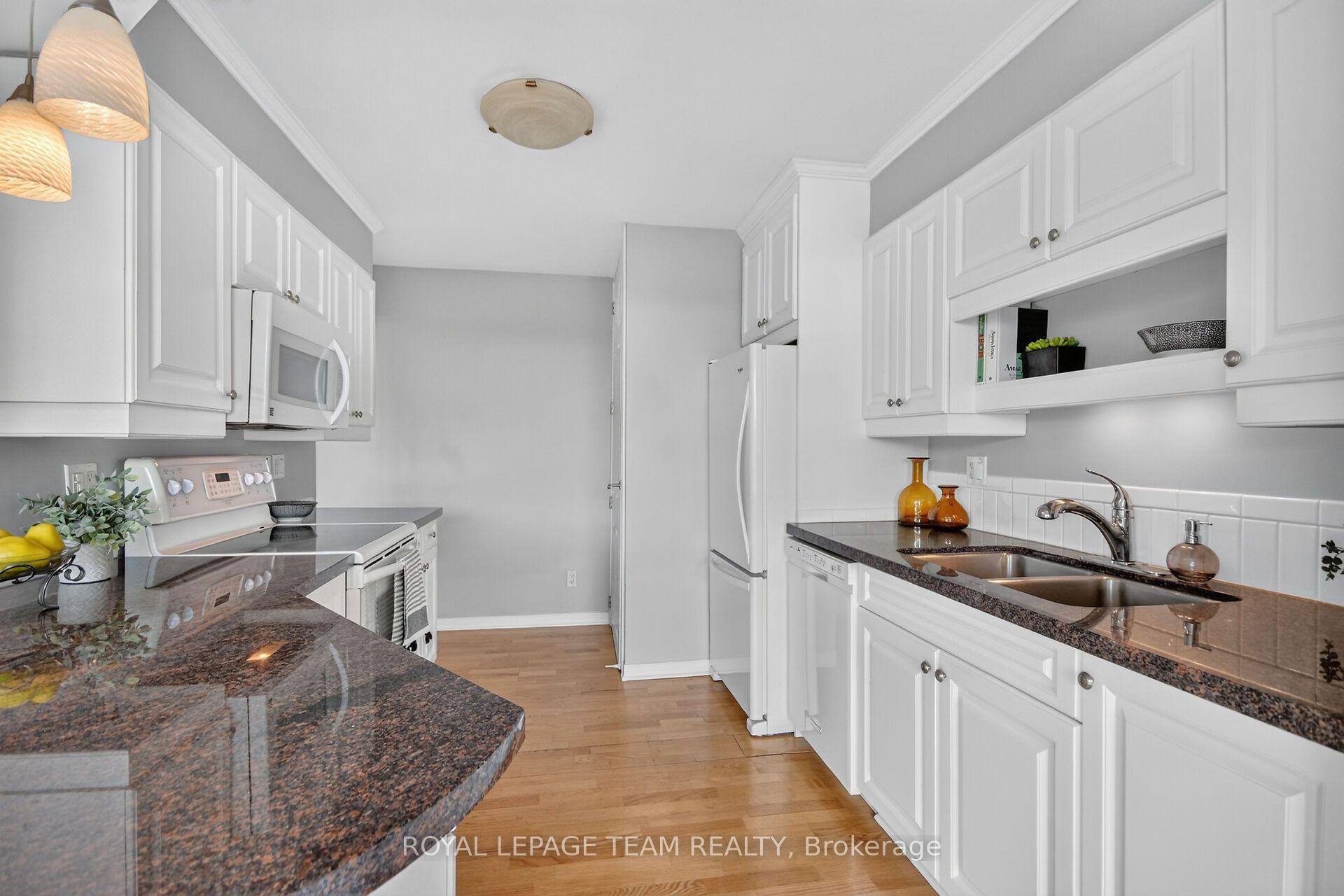 Photo 13 of Unit 405, 370 Dominion Avenue, Ottawa, Westboro West — HOMEH