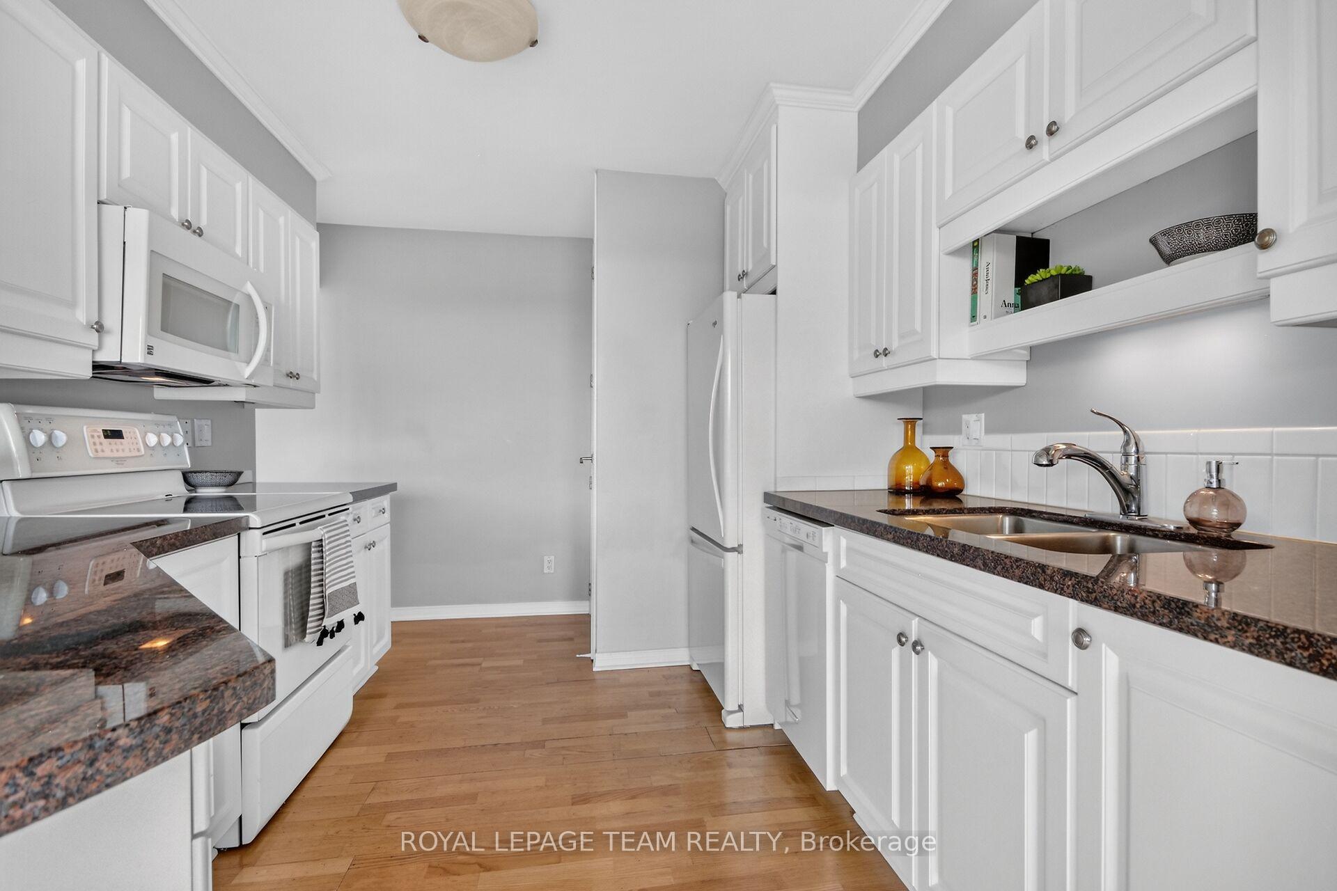Photo 14 of Unit 405, 370 Dominion Avenue, Ottawa, Westboro West — HOMEH