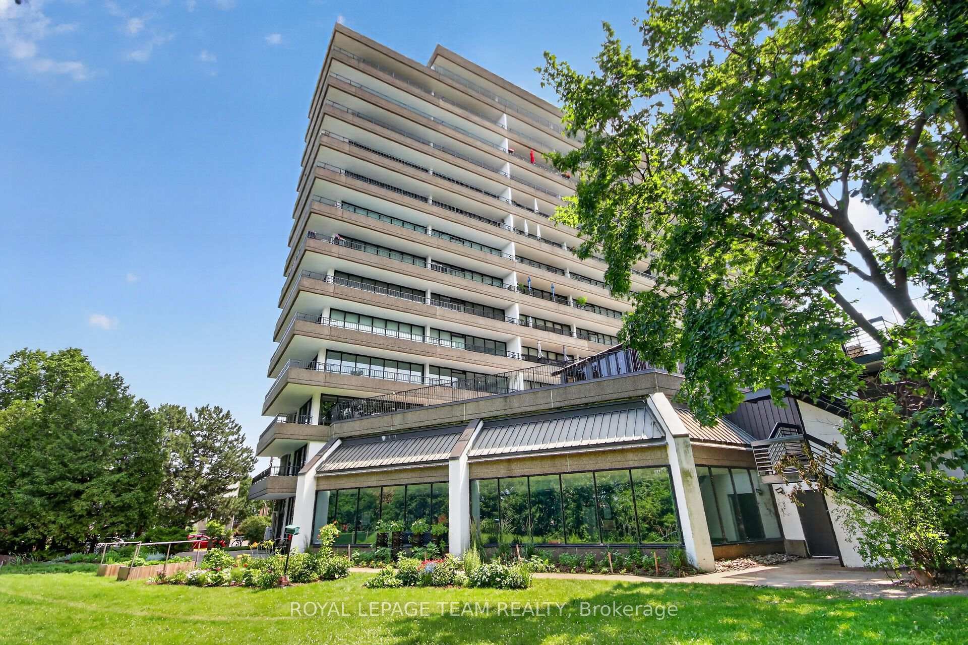 Photo 43 of Unit 405, 370 Dominion Avenue, Ottawa, Westboro West — HOMEH