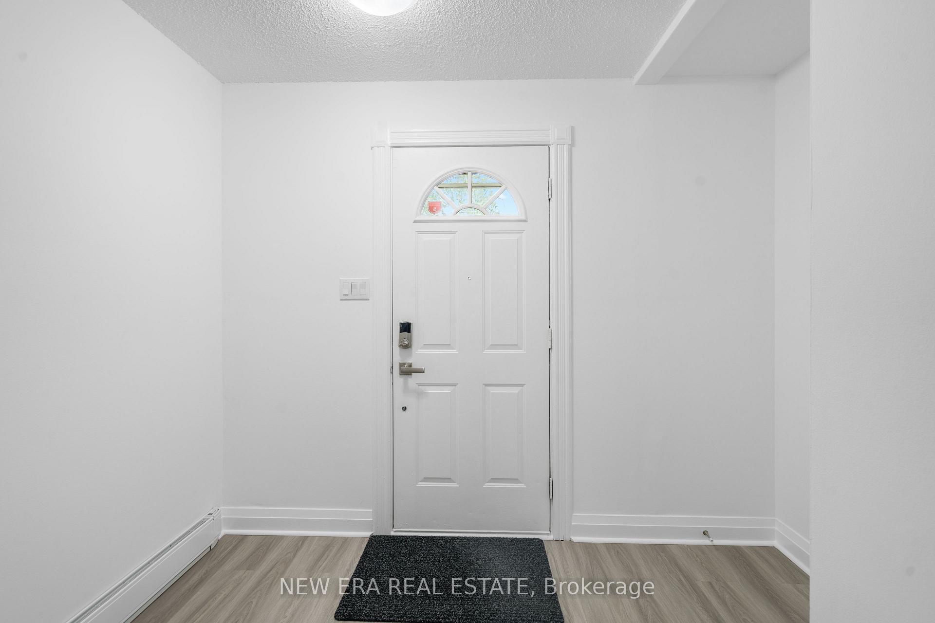 Photo 27 of Unit 6, 2440 Bromsgrove Road, Mississauga, Clarkson — HOMEH
