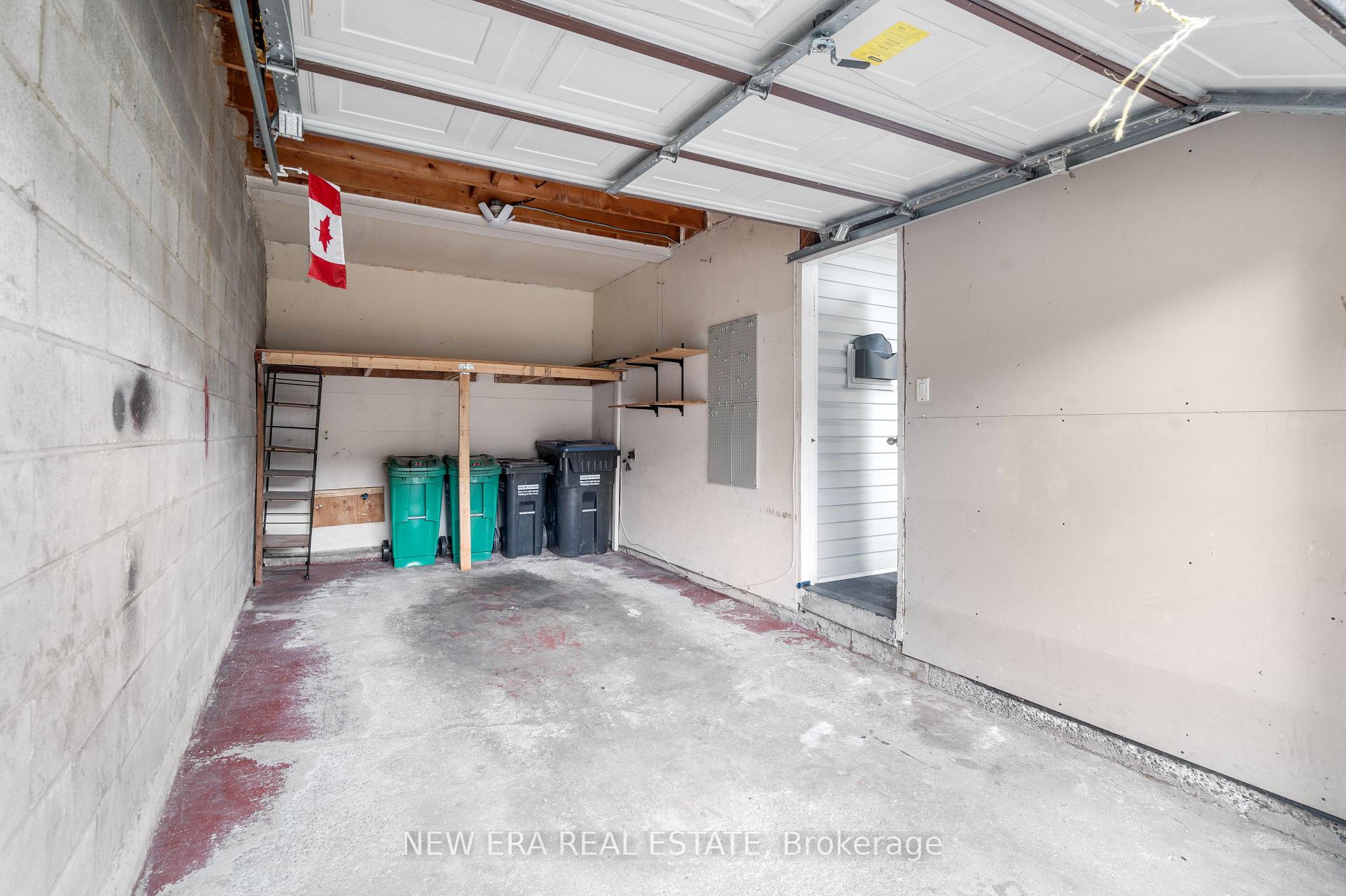 Photo 30 of Unit 6, 2440 Bromsgrove Road, Mississauga, Clarkson — HOMEH
