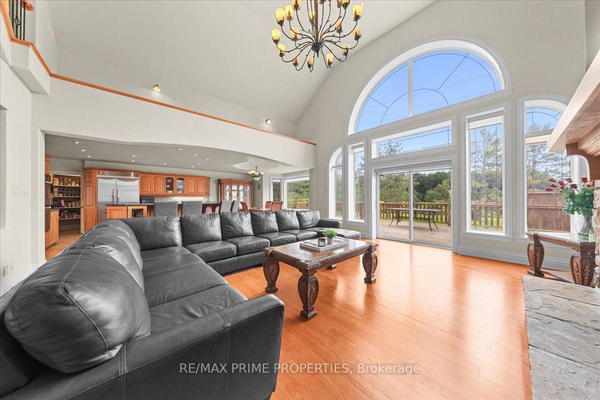 Photo 6 of 1435 Shalom Street, Ottawa, Cumberland Ridge — HOMEH